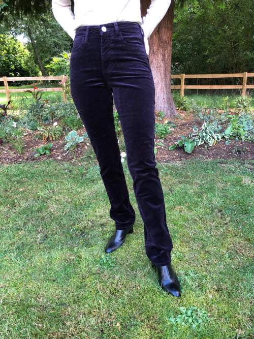 Amazing Woman Velvet Straight Leg Jeans in Aubergine